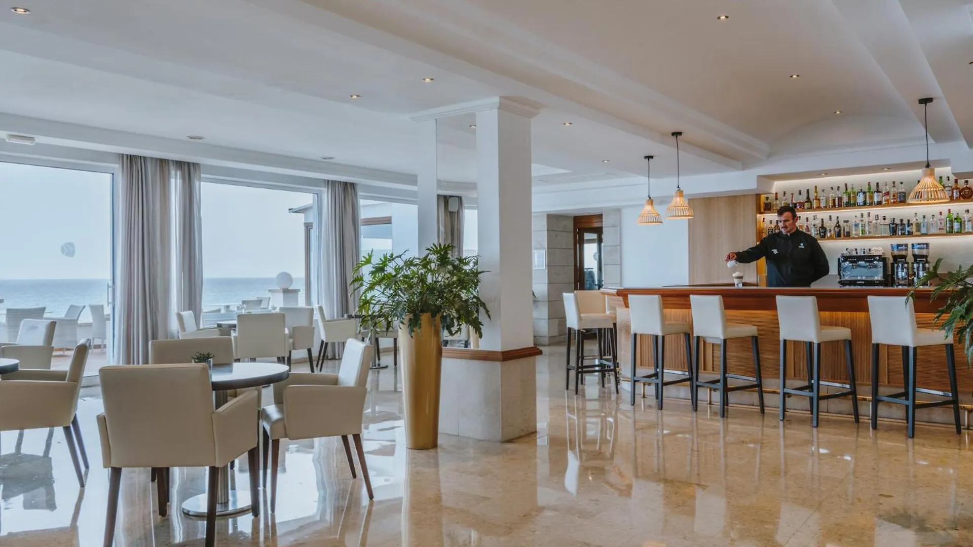 Grupotel Aguait Resort & Spa - Adults Only Cala Ratjada  4*, Cala Ratjada (Mallorca)